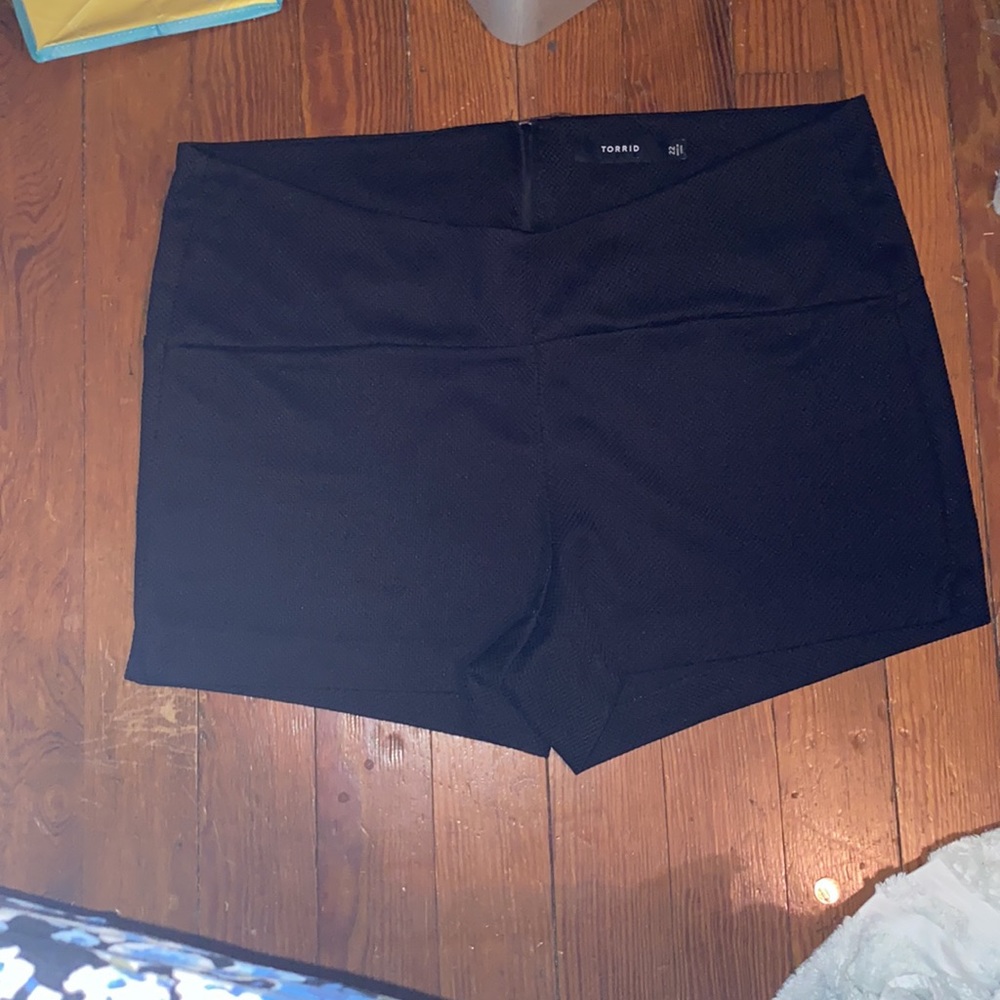 Torrid black dress shorts